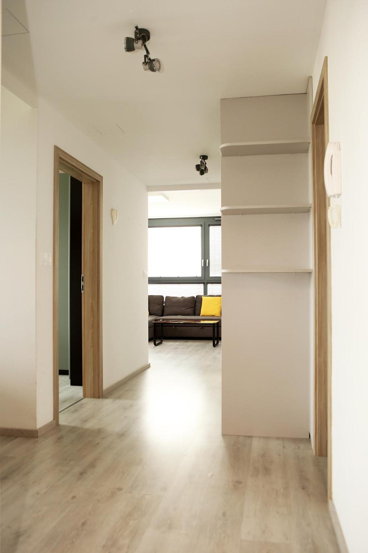 Appartement View, 24th Floor, Private Free Parking, Greataccess *